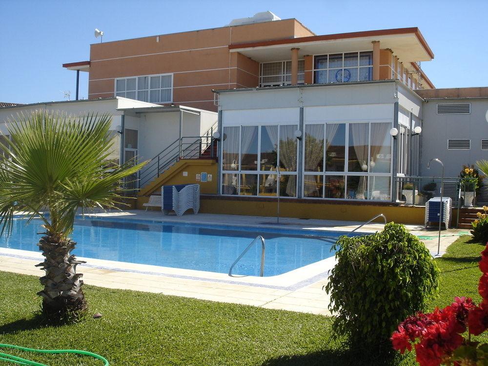 Hotel Jm Jardin De La Reina Guillena Dış mekan fotoğraf