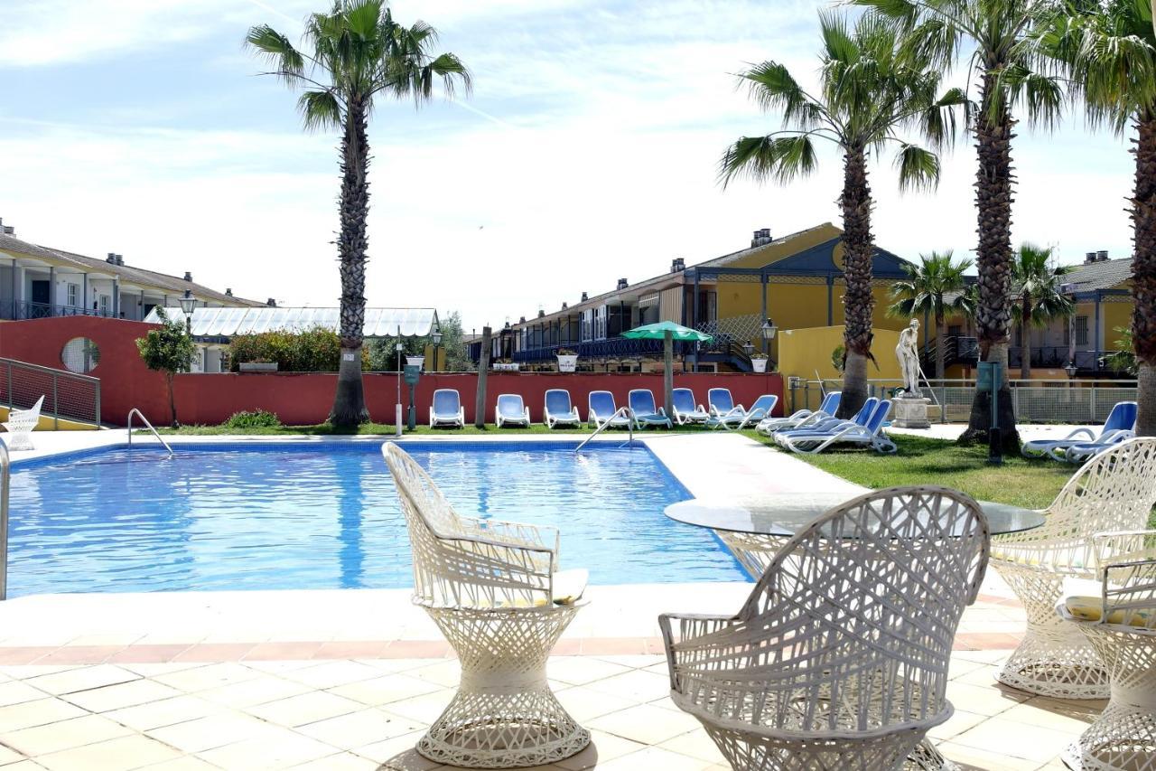 Hotel Jm Jardin De La Reina Guillena Dış mekan fotoğraf