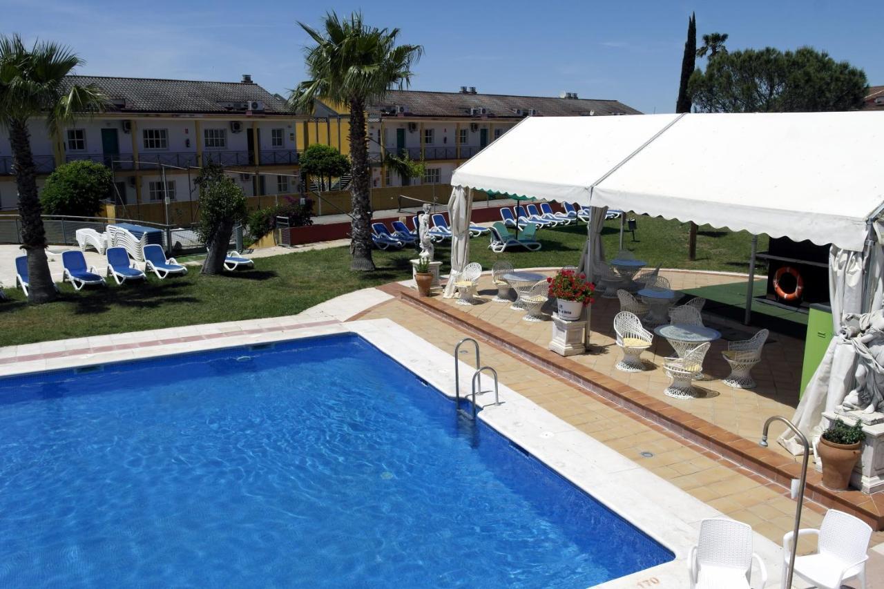Hotel Jm Jardin De La Reina Guillena Dış mekan fotoğraf