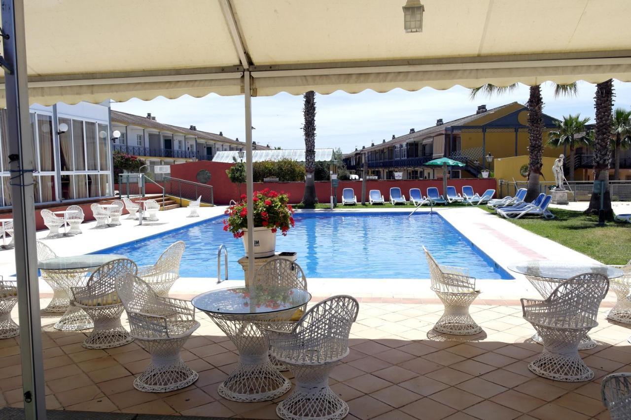 Hotel Jm Jardin De La Reina Guillena Dış mekan fotoğraf