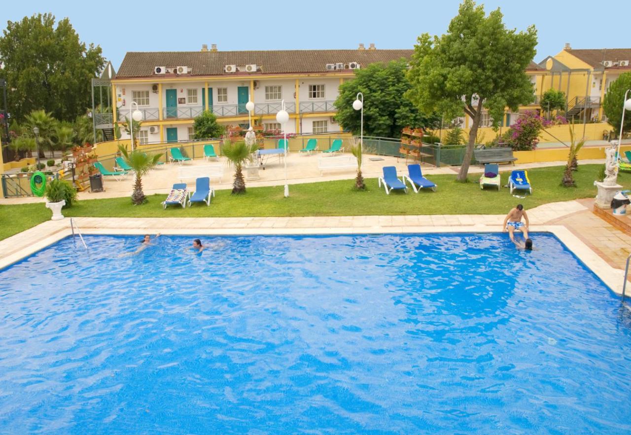 Hotel Jm Jardin De La Reina Guillena Dış mekan fotoğraf