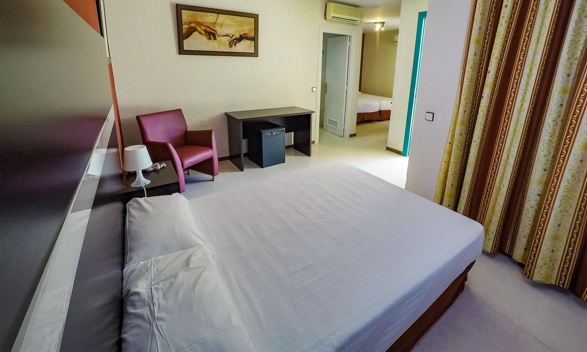 Hotel Jm Jardin De La Reina Guillena Dış mekan fotoğraf