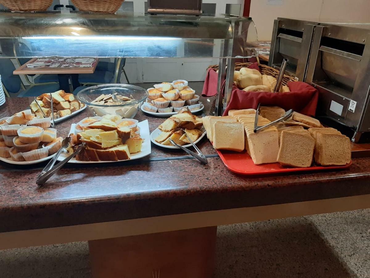 Hotel Jm Jardin De La Reina Guillena Dış mekan fotoğraf