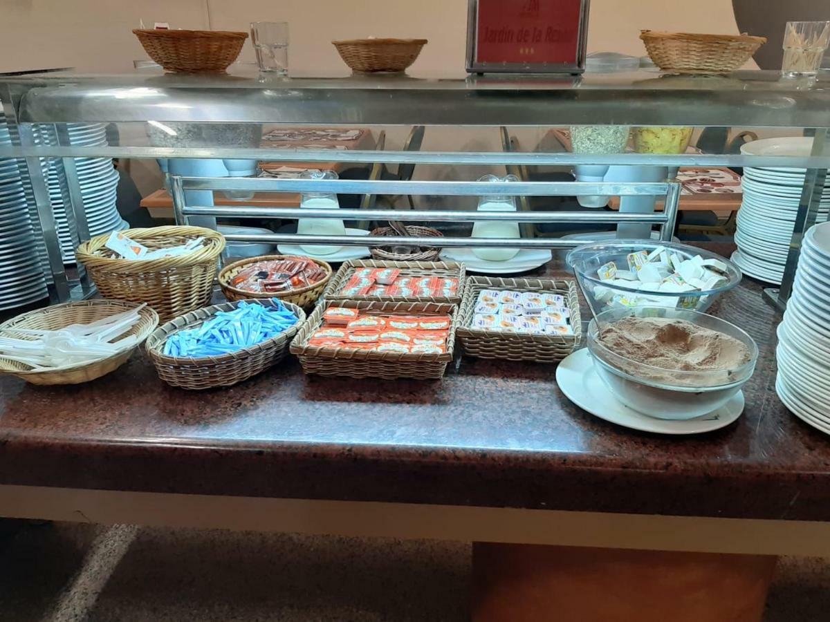 Hotel Jm Jardin De La Reina Guillena Dış mekan fotoğraf